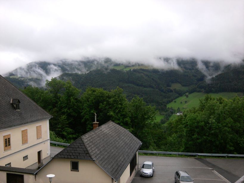 Der Vis-à-vis-Hang in den Wolken